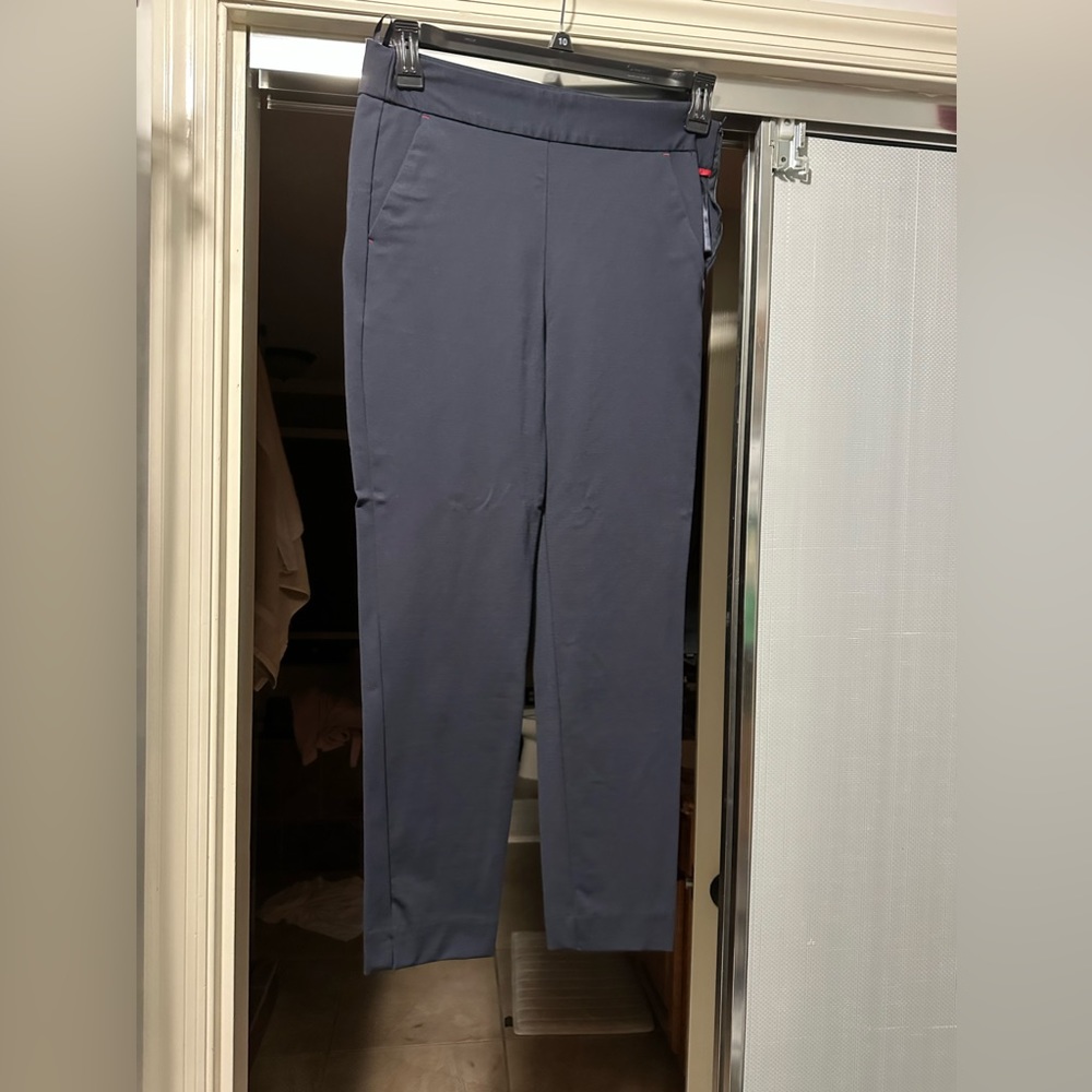 Love these comfortable pants! Perfect for work